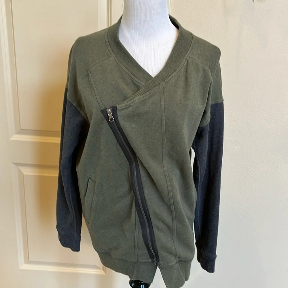 Lululemon Jacket